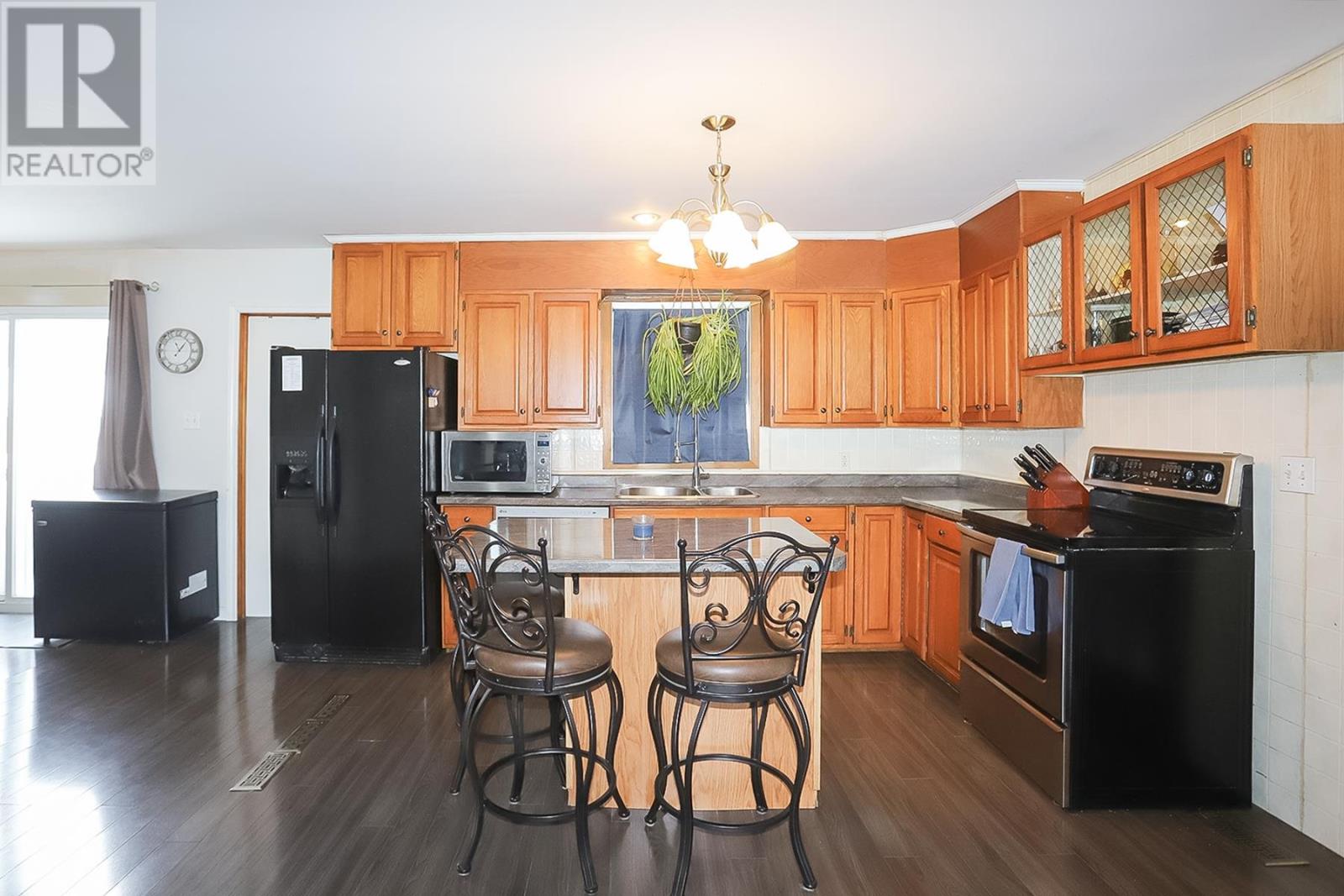 Photo 22 of 297 Eastern Ave, Sault Ste Marie ON