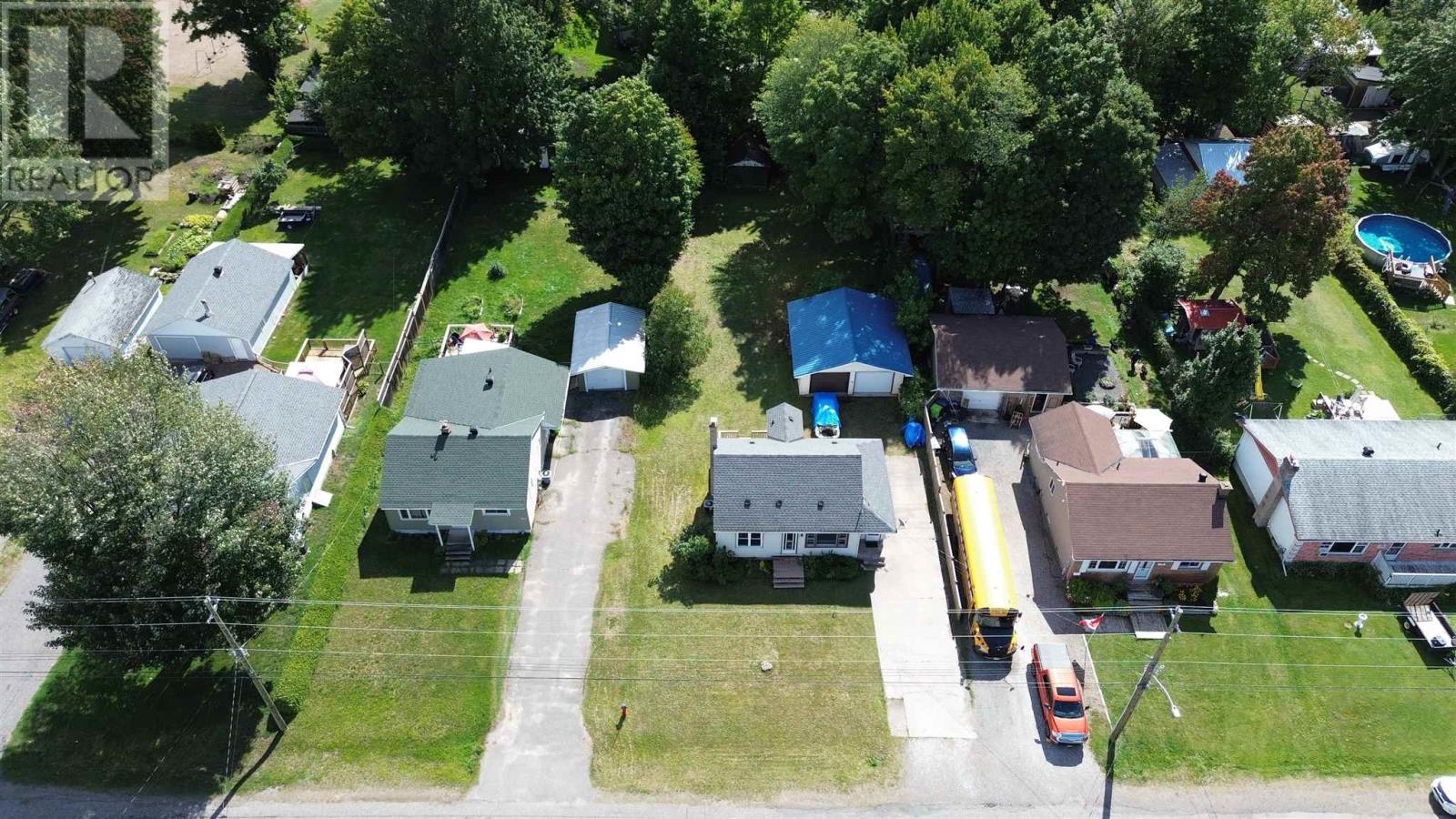 Photo 6 of 297 Eastern Ave, Sault Ste Marie ON
