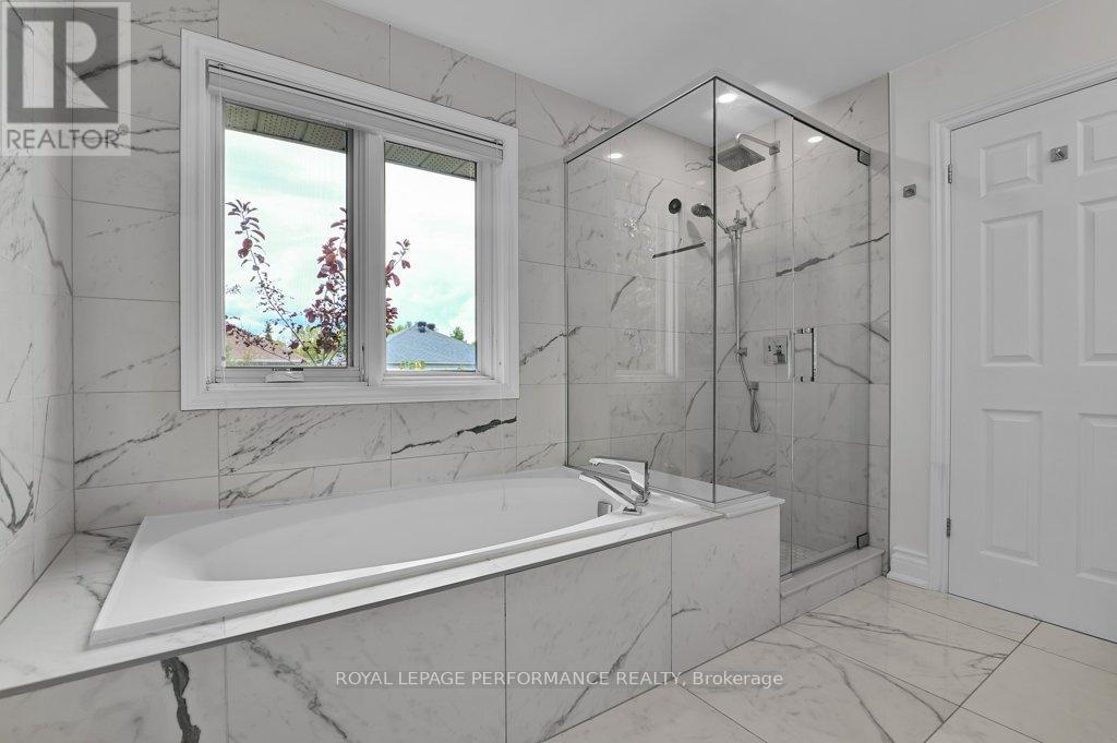 Photo 21 of 51 Goulding Crescent, Ottawa ON