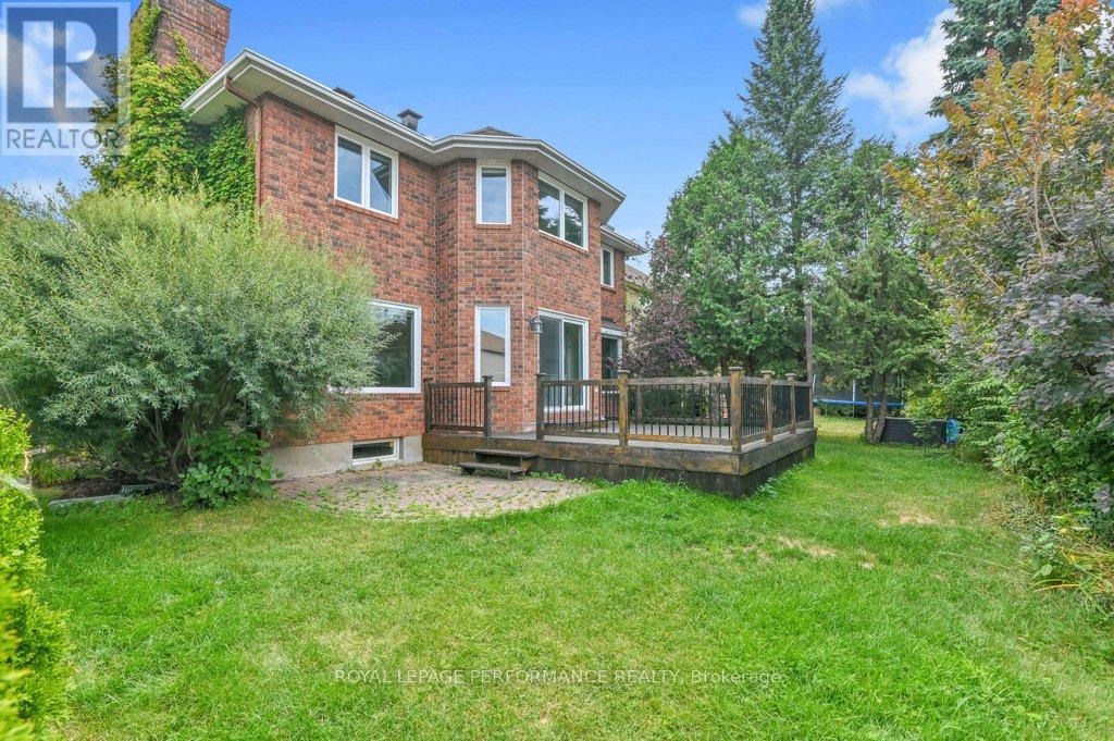 Photo 35 of 51 Goulding Crescent, Ottawa ON