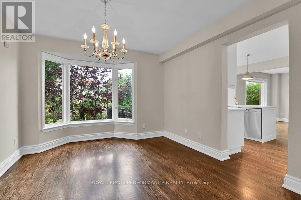 Photo 8 of 51 Goulding Crescent, Ottawa ON
