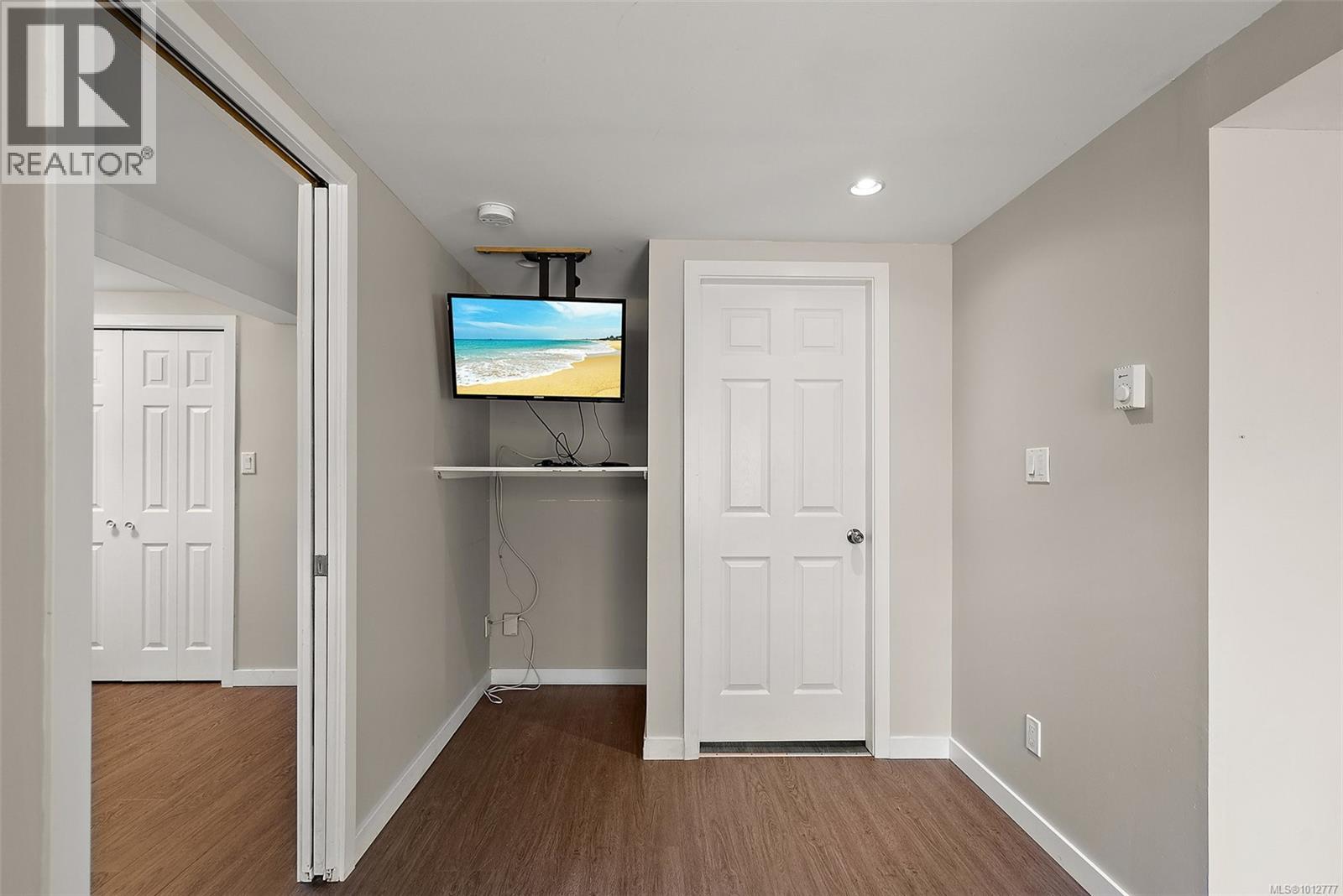 110 Jedburgh Pl, View Royal