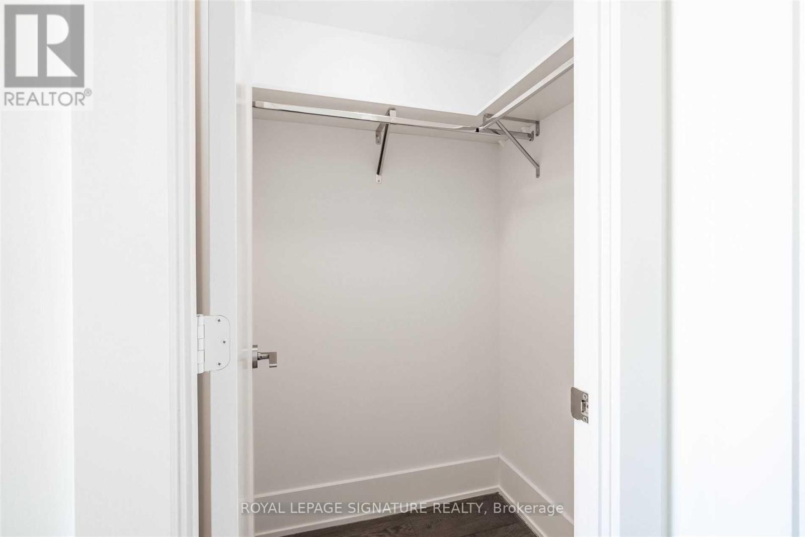 Photo 14 of 618 118 Merchants Wharf Way, Toronto ON