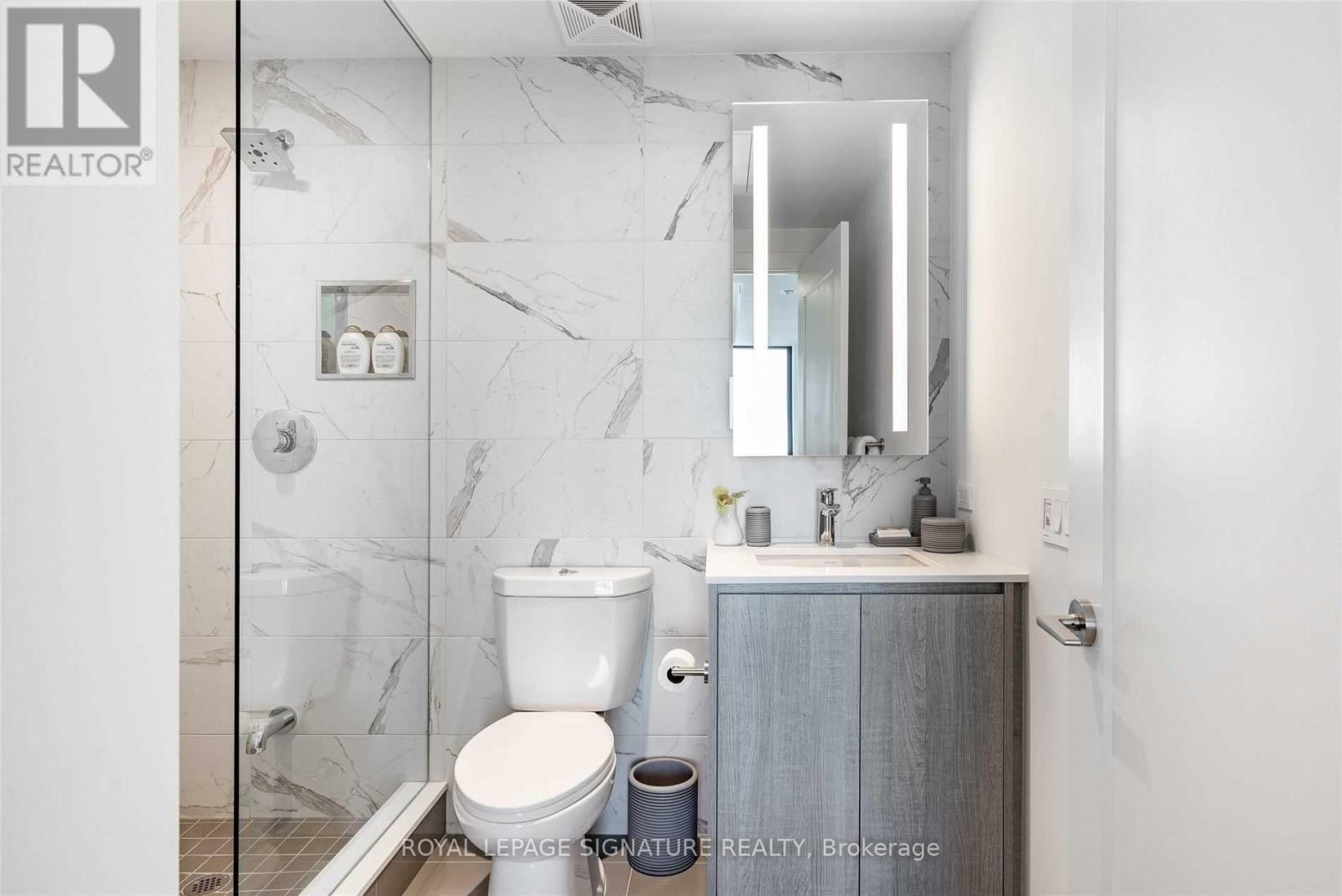 Photo 15 of 618 118 Merchants Wharf Way, Toronto ON