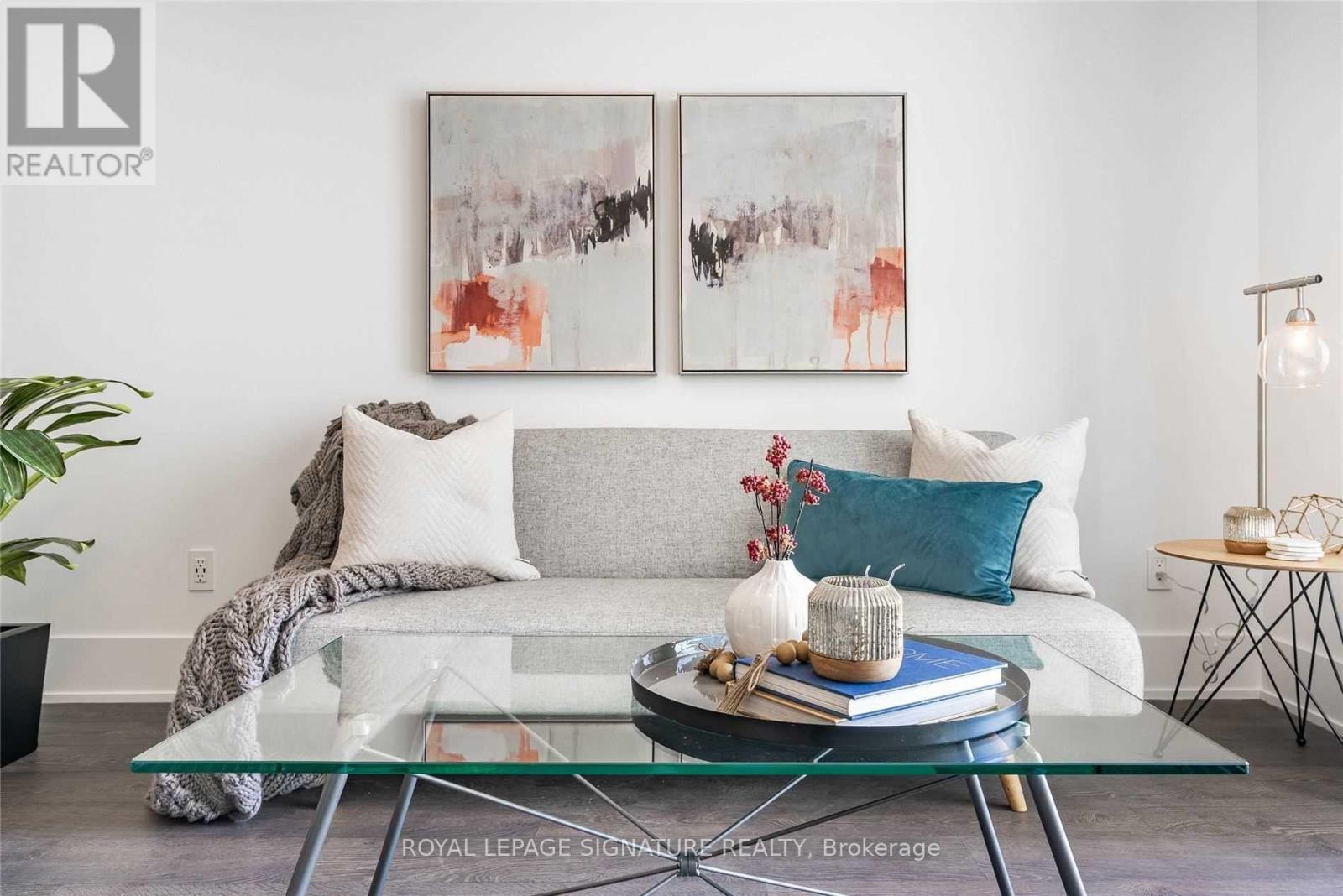 Photo 18 of 618 118 Merchants Wharf Way, Toronto ON