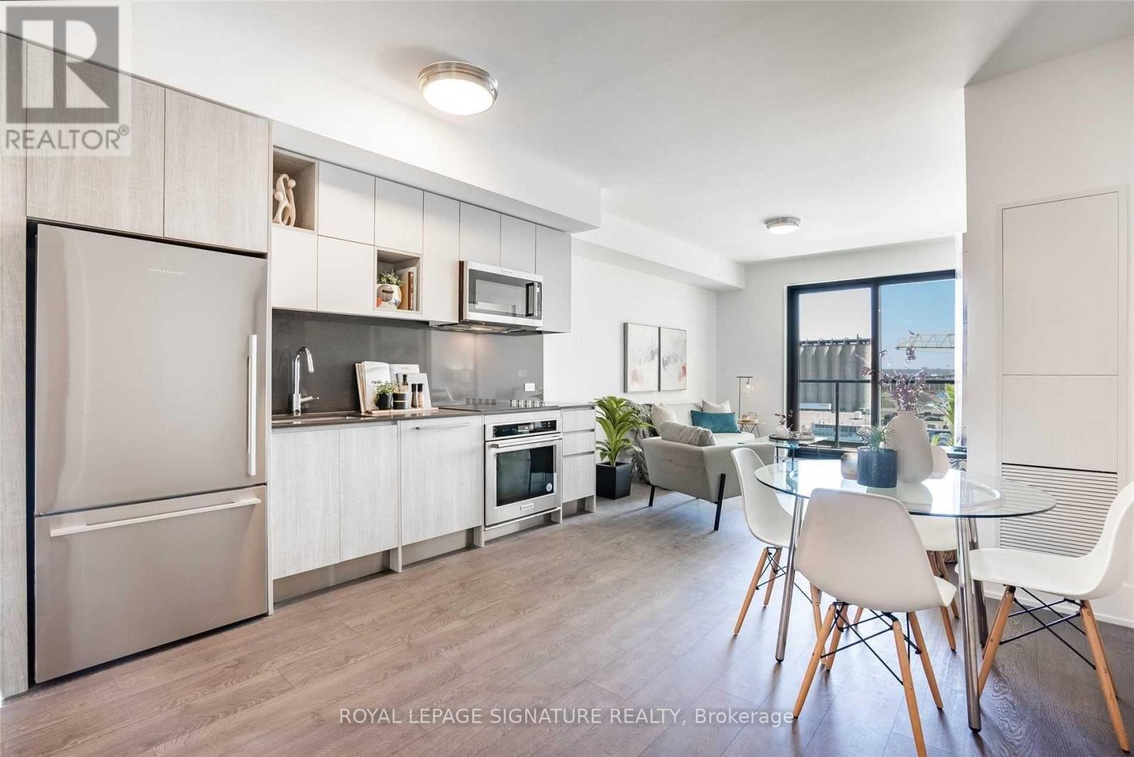 Photo 6 of 618 118 Merchants Wharf Way, Toronto ON