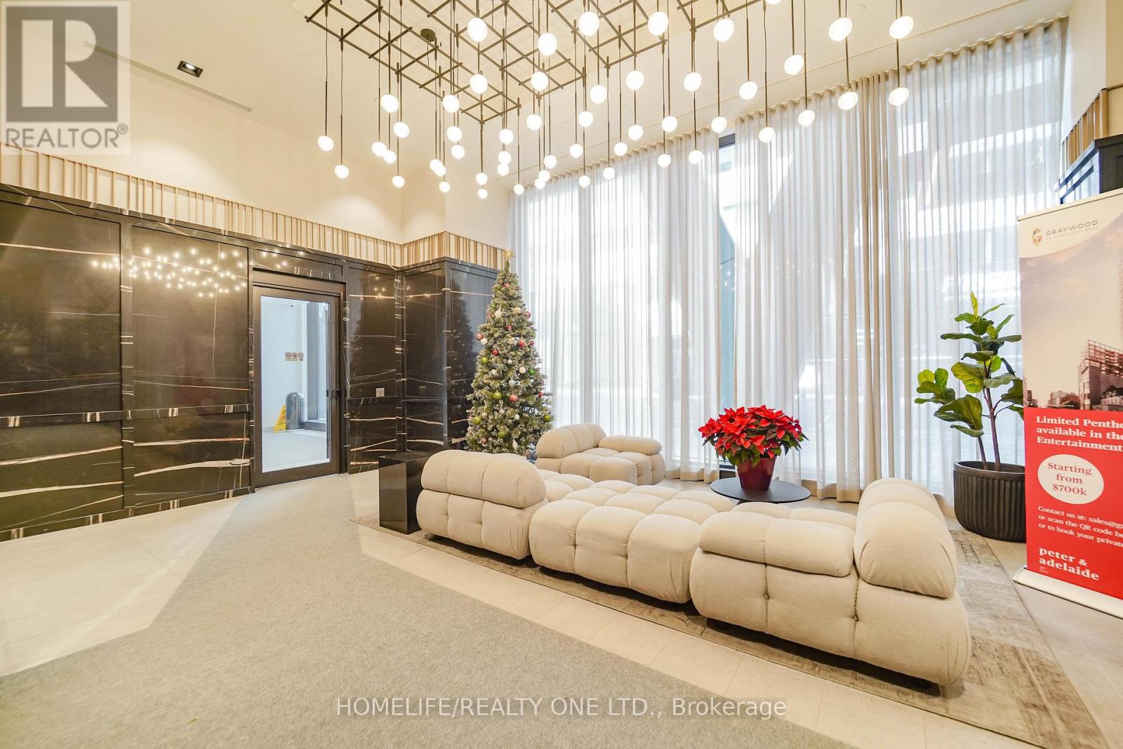 Photo 3 of 4505 108 Peter Street, Toronto ON