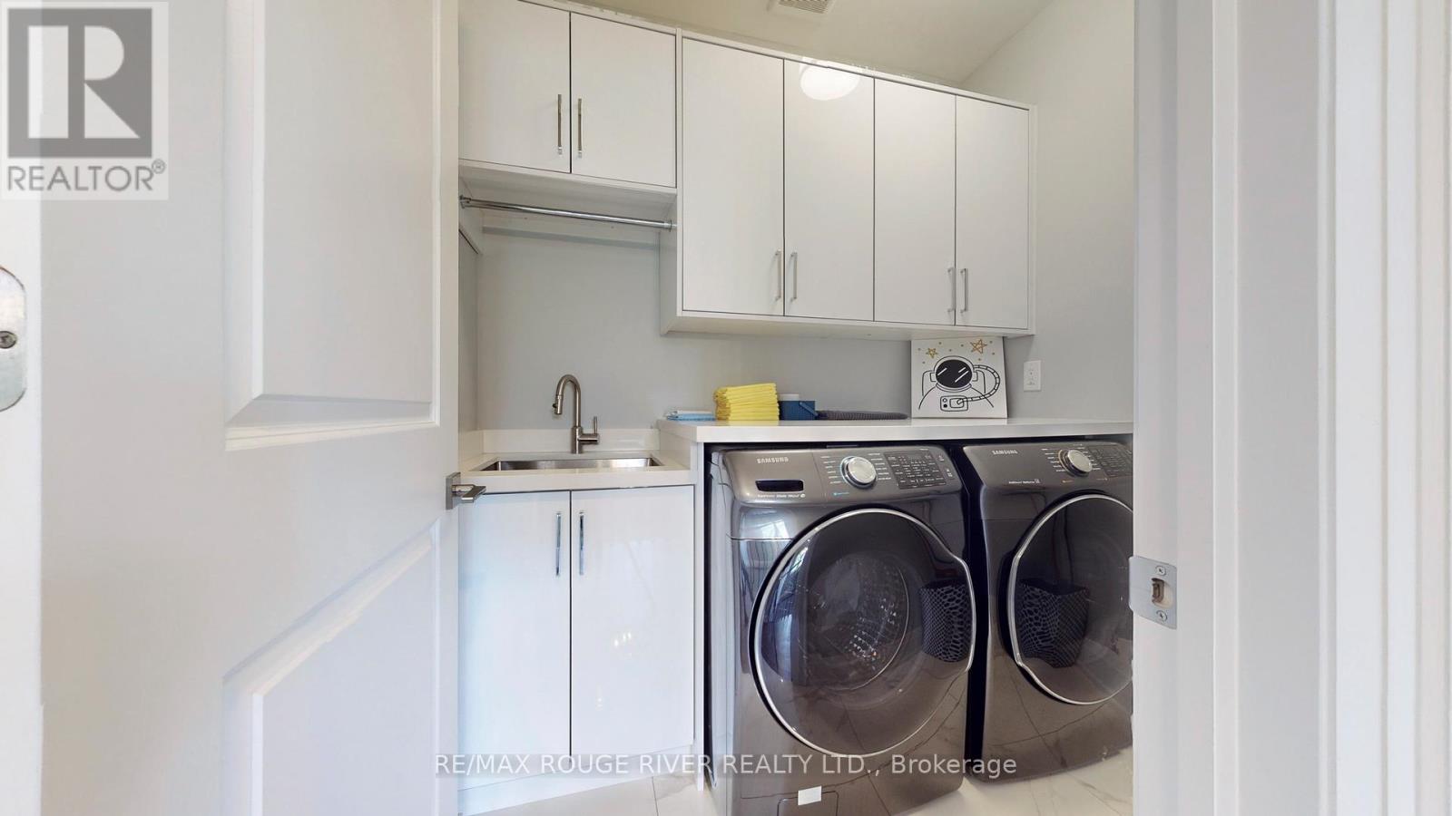 Photo 22 of 1 Bellbrook Road, Toronto ON