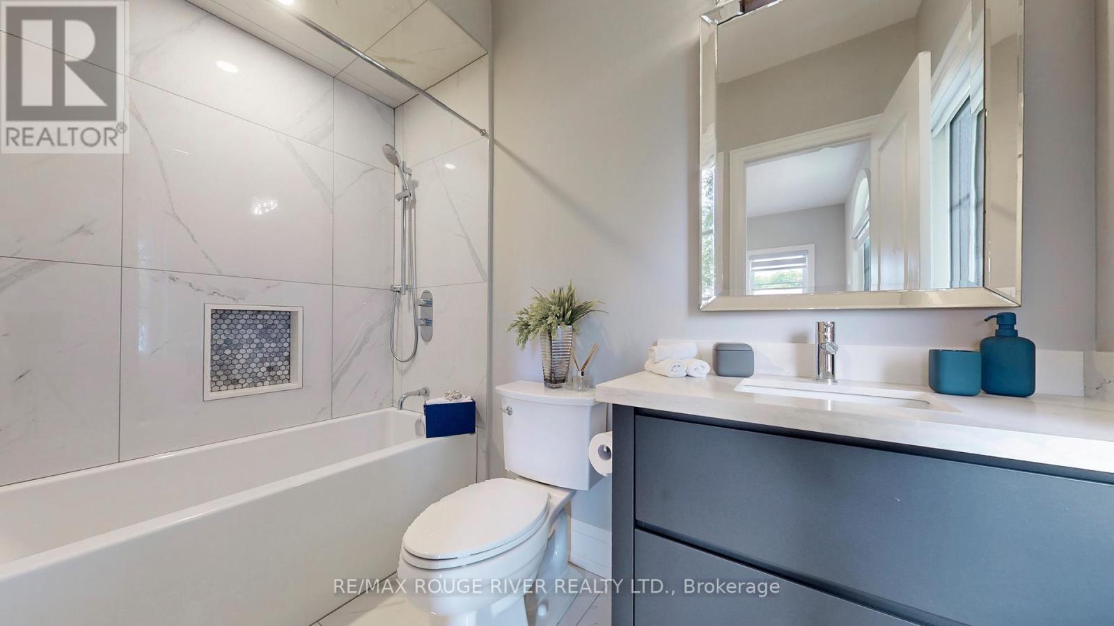 Photo 24 of 1 Bellbrook Road, Toronto ON