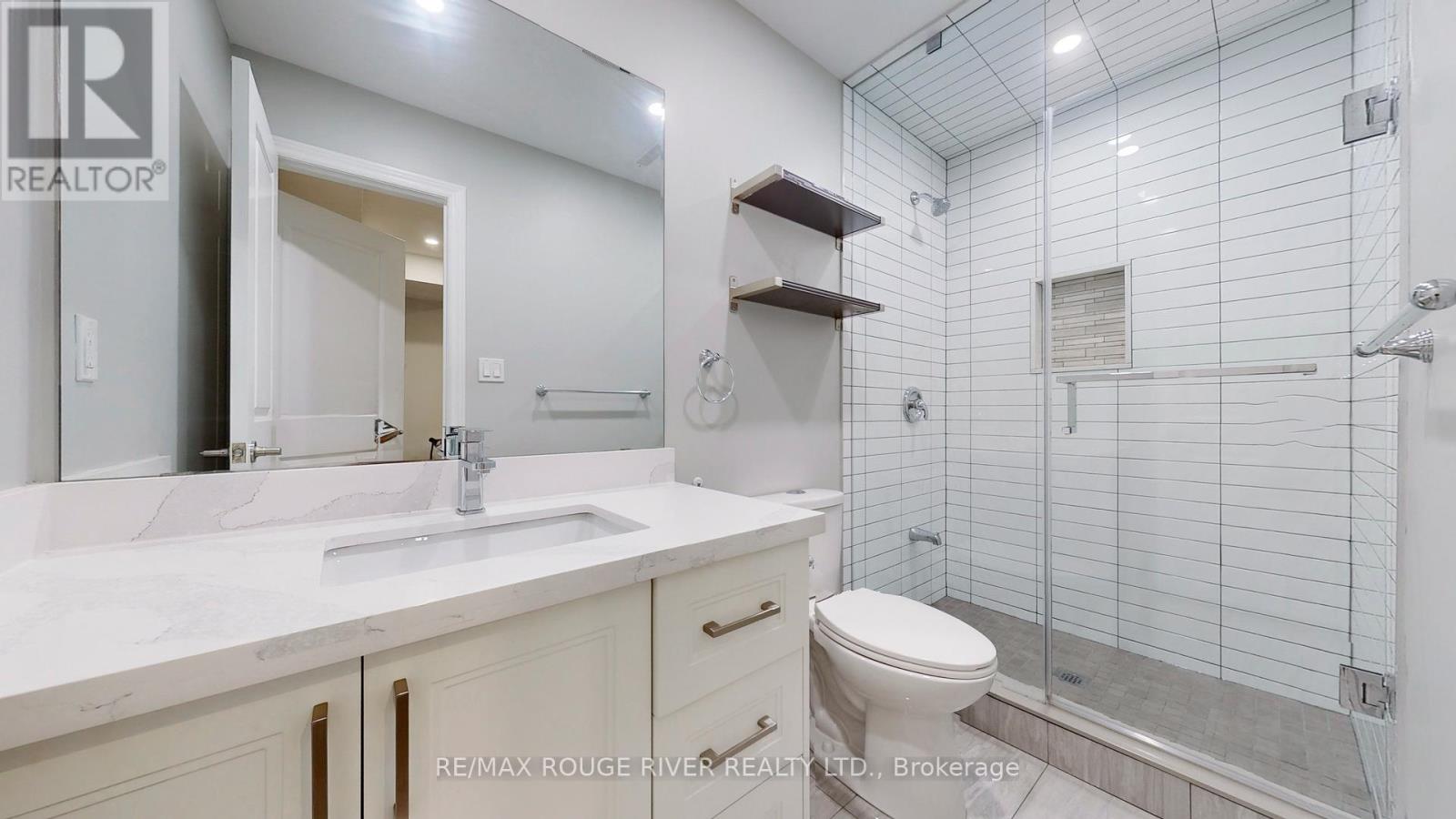 Photo 37 of 1 Bellbrook Road, Toronto ON