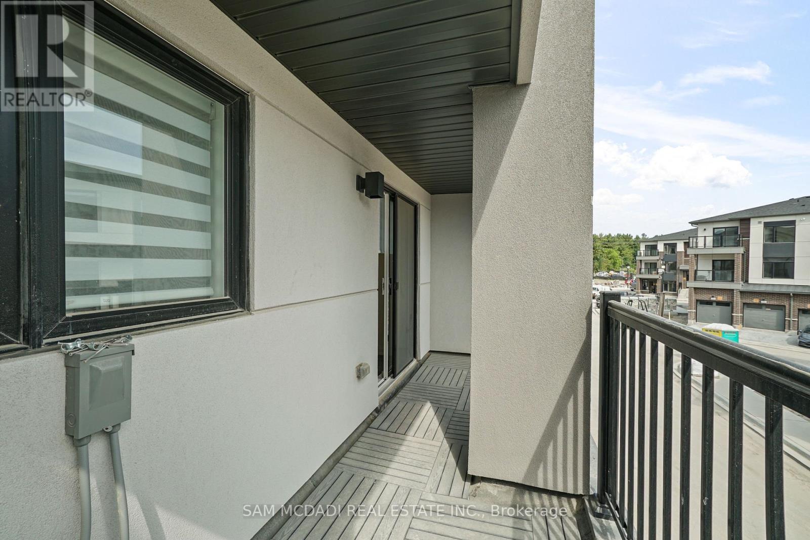 Photo 29 of 601 1695 Dersan Street, Pickering ON