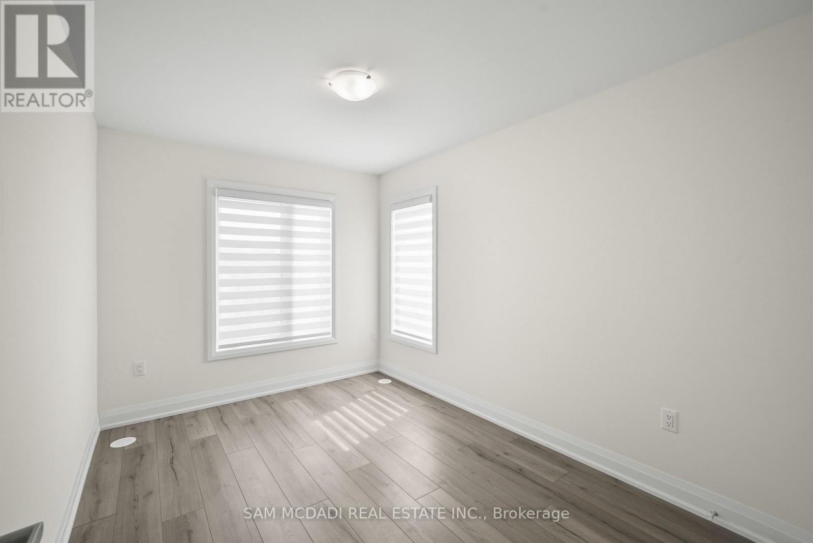 Photo 37 of 601 1695 Dersan Street, Pickering ON