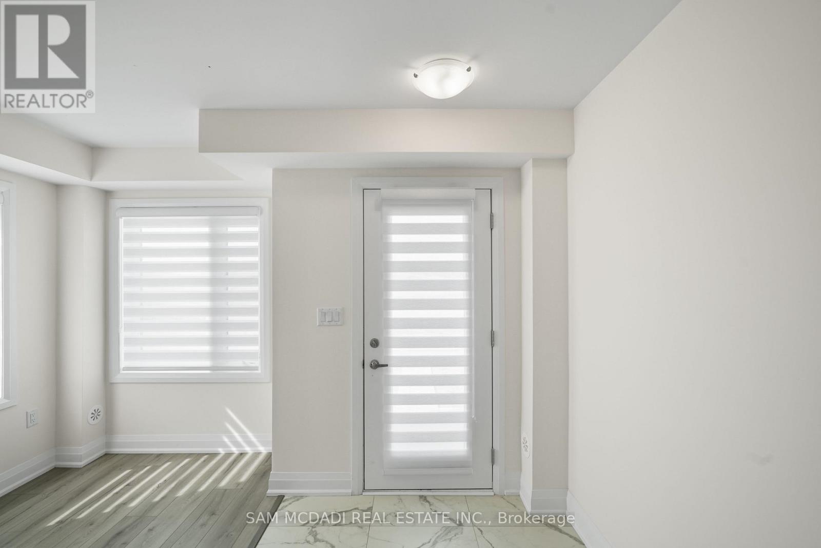 Photo 8 of 601 1695 Dersan Street, Pickering ON