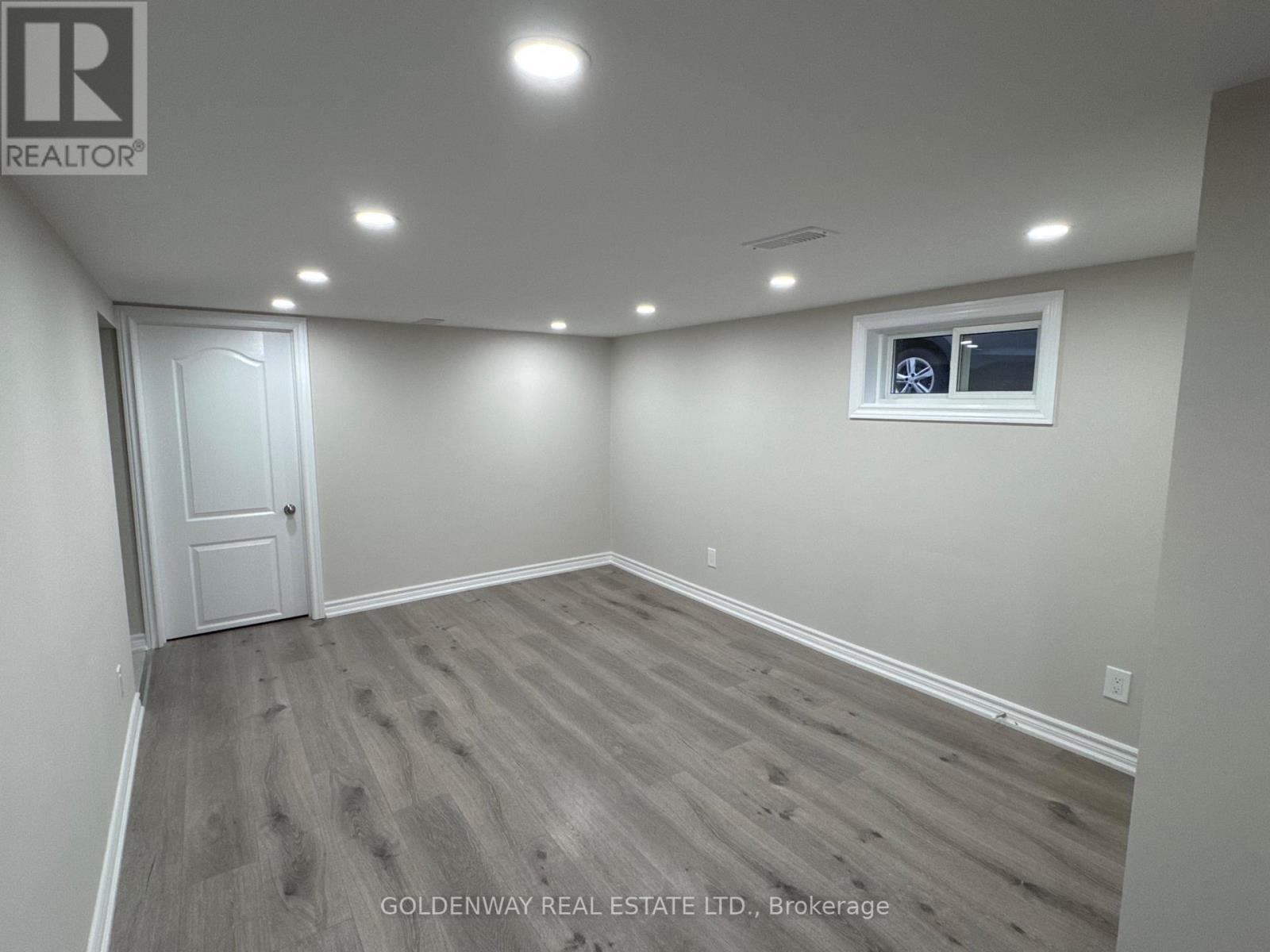 Photo 19 of 1286 Cedar Street, Oshawa ON