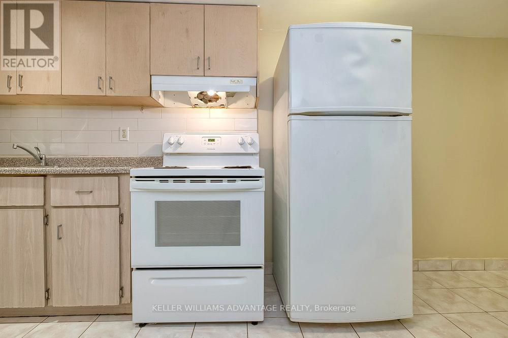 Photo 31 of 218 Broadview Avenue, Toronto ON