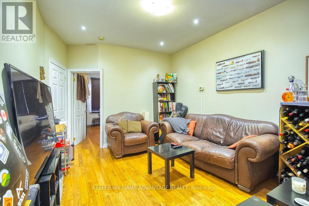 Photo 9 of 218 Broadview Avenue, Toronto ON