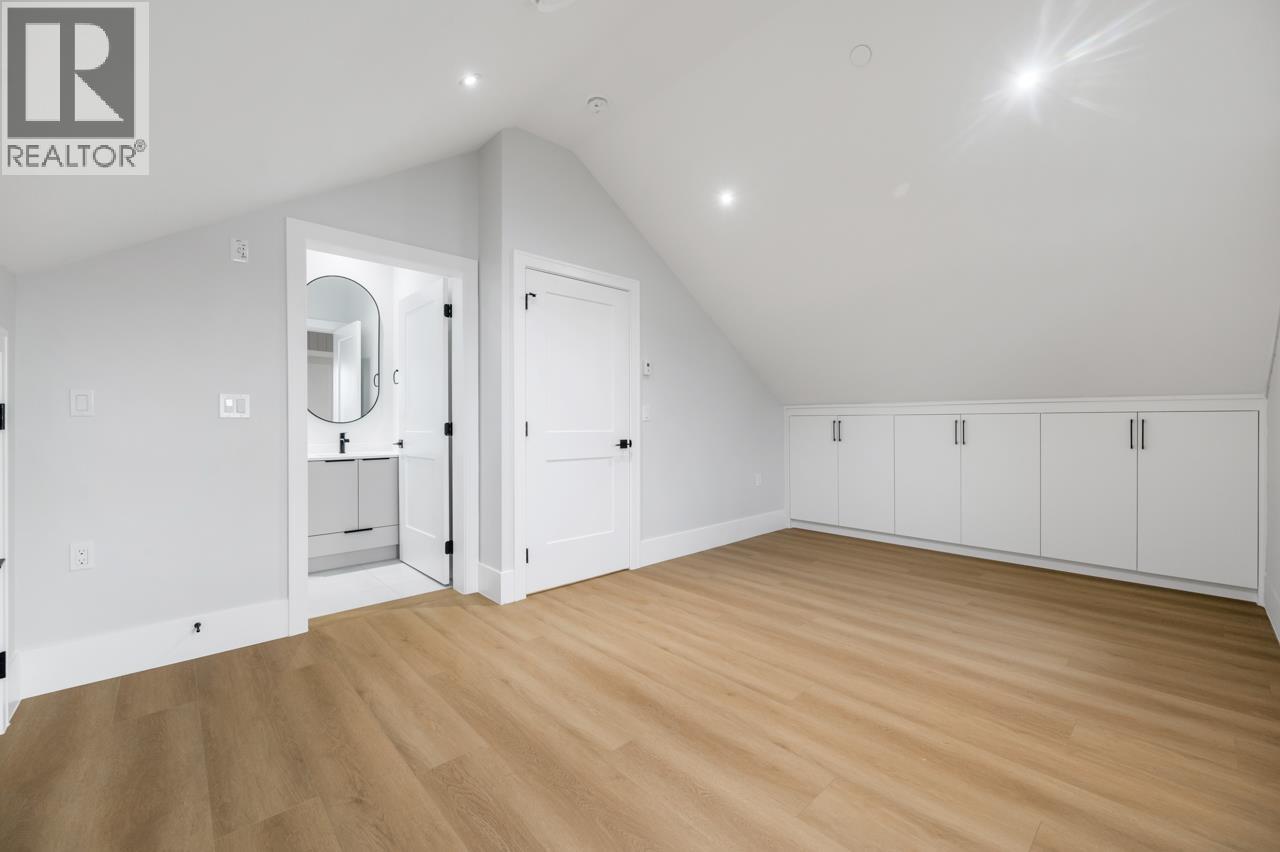Photo 19 of 2 1426 E 54th Avenue, Vancouver BC