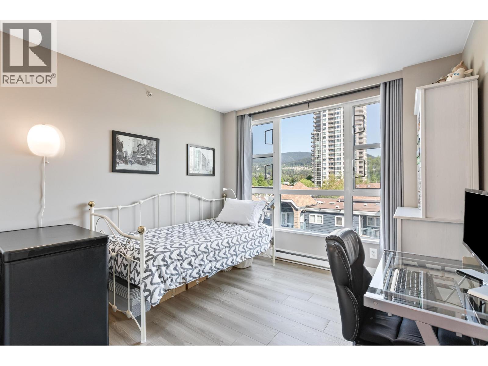 Photo 18 of 601 3071 Glen Drive, Coquitlam BC