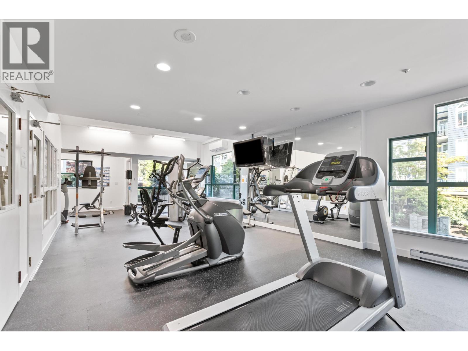 Photo 26 of 601 3071 Glen Drive, Coquitlam BC