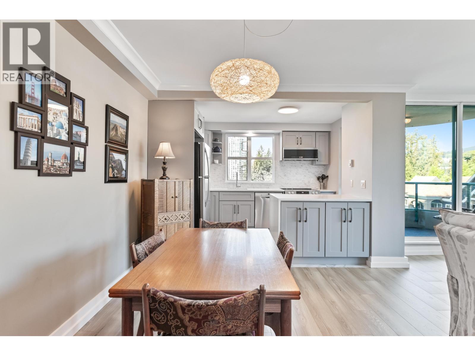 Photo 7 of 601 3071 Glen Drive, Coquitlam BC