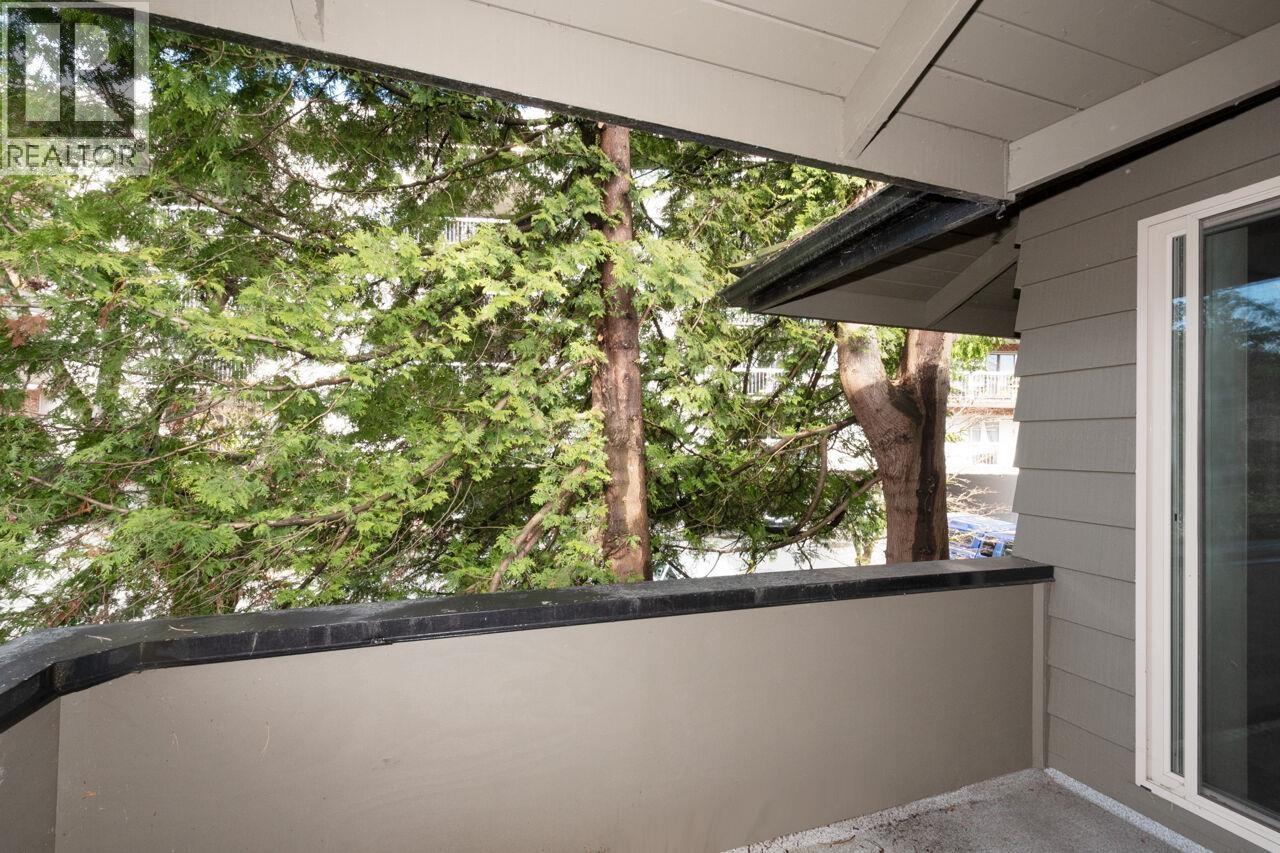 Photo 23 of 704 235 Keith Road, West Vancouver BC