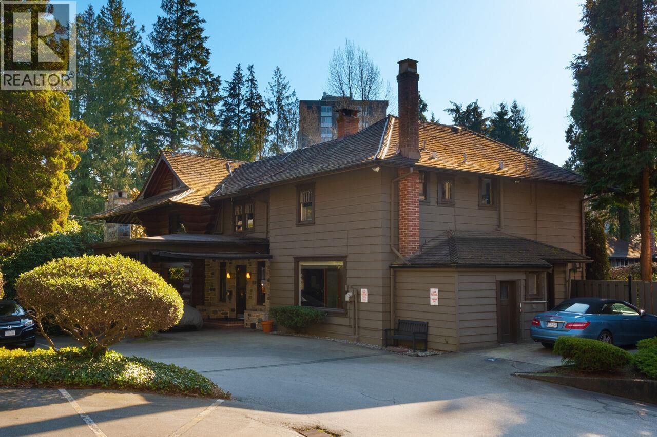 Photo 32 of 704 235 Keith Road, West Vancouver BC