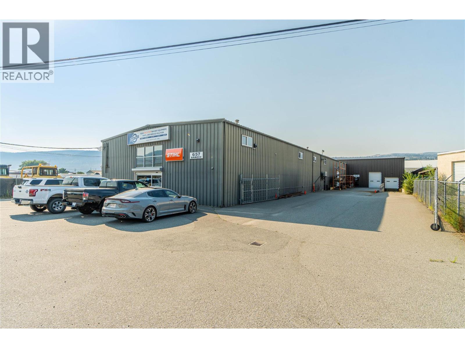  657 Sarcee Street West, Kamloops