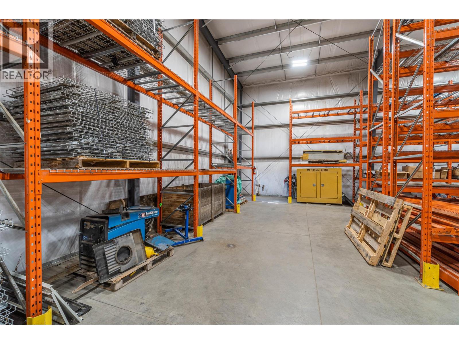  657 Sarcee Street West, Kamloops