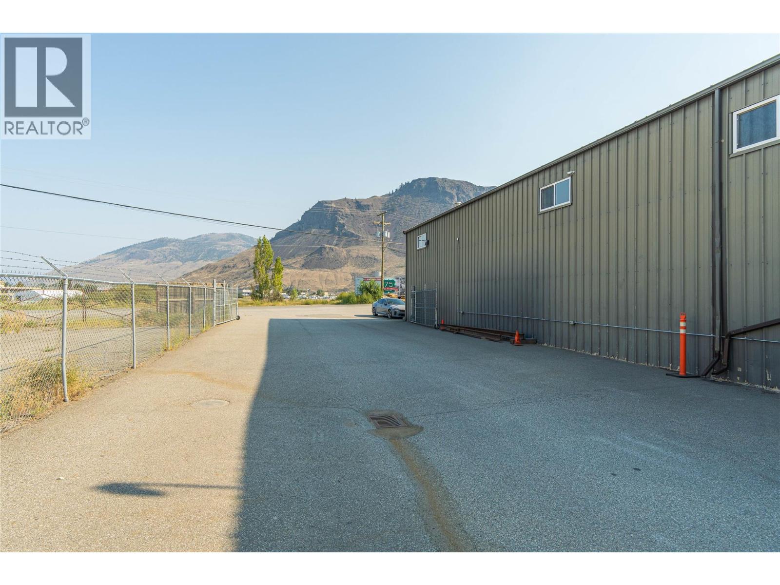  657 Sarcee Street West, Kamloops