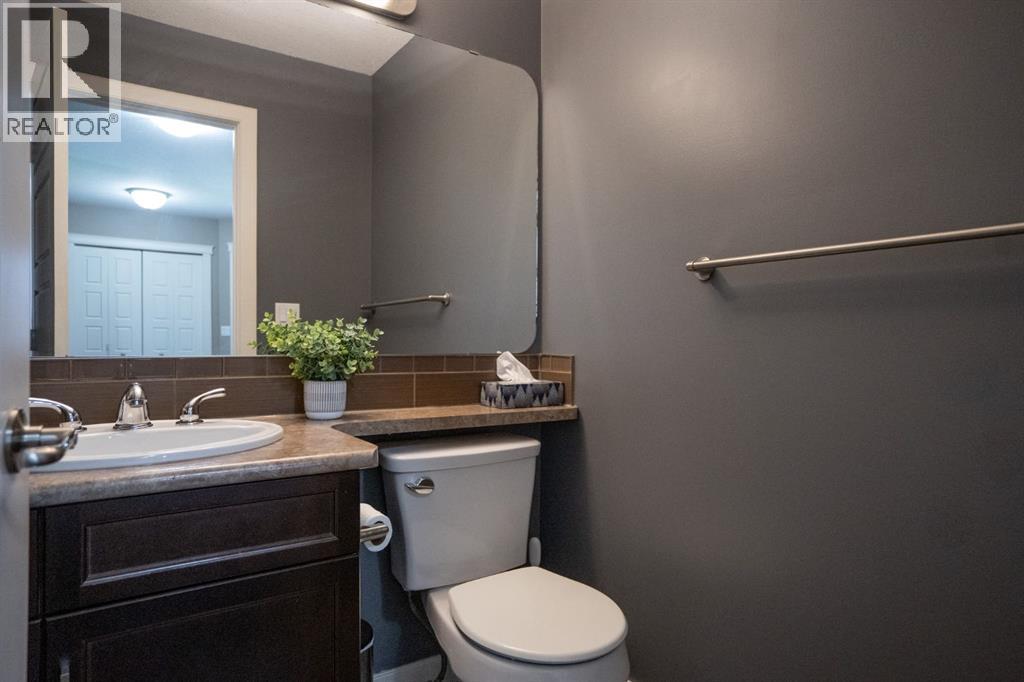 Photo 17 of 3307 52nd Street, Camrose AB
