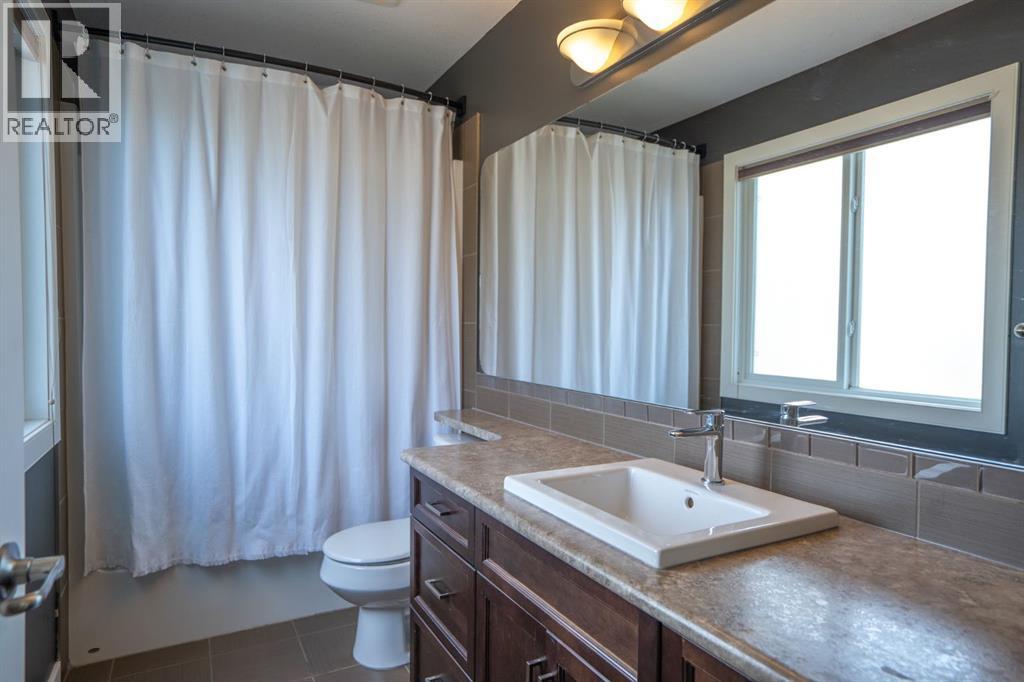 Photo 22 of 3307 52nd Street, Camrose AB