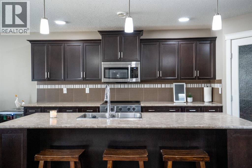 Photo 14 of 3307 52nd Street, Camrose AB