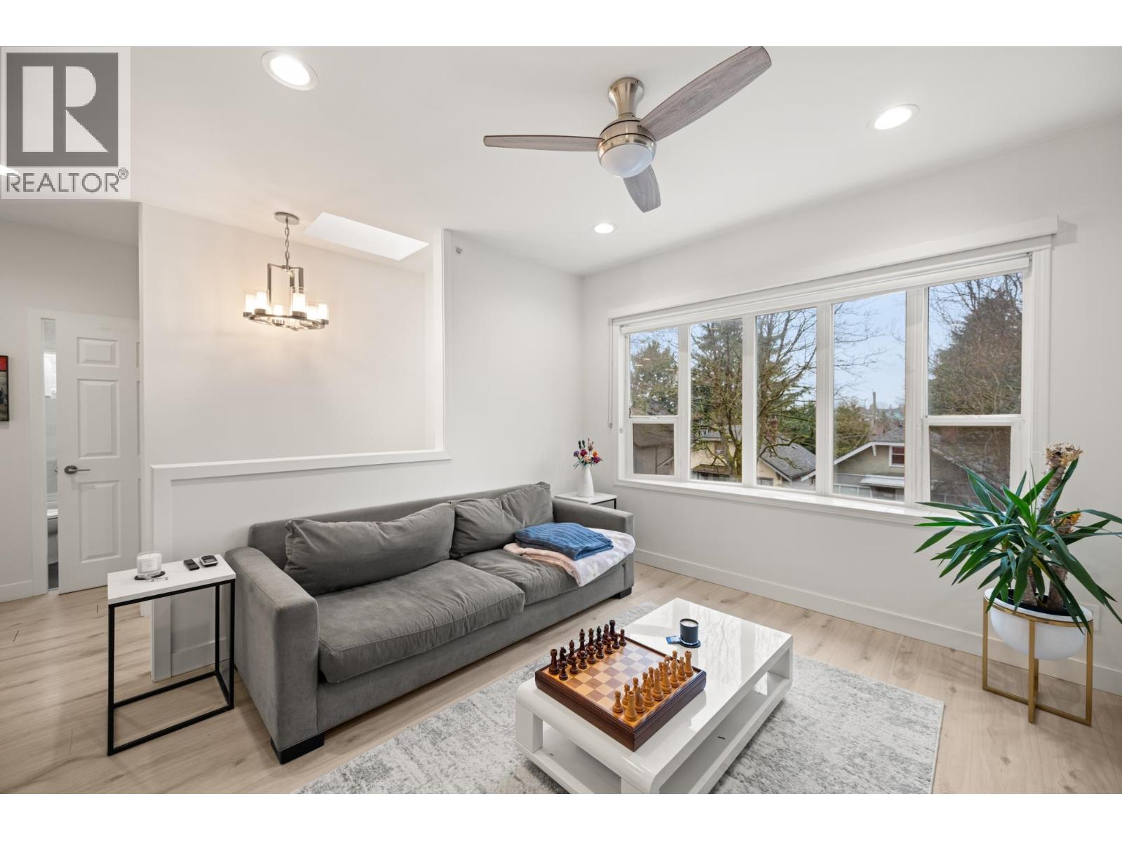 Photo 5 of 5260 St Catherines Street, Vancouver BC