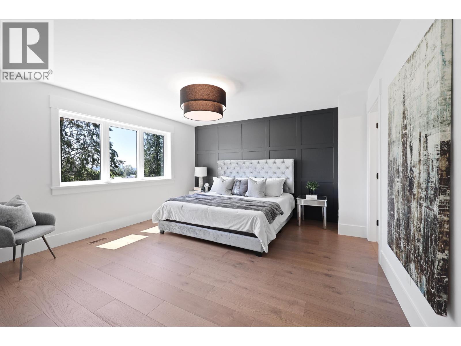 Photo 16 of 338 W 24th Street, North Vancouver BC