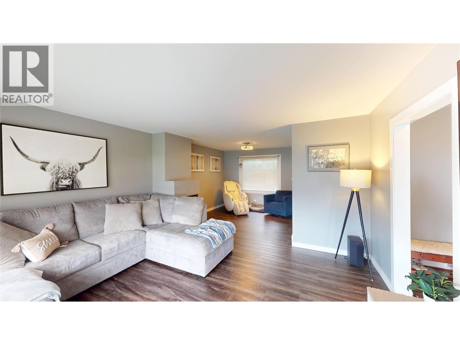 709 9th Street S, Cranbrook
