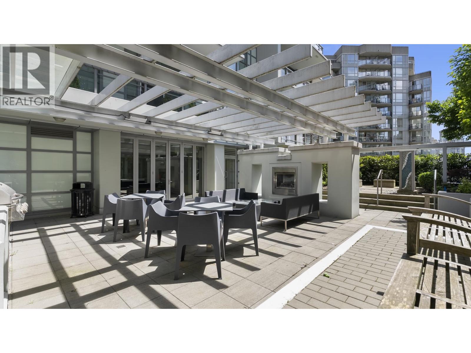Photo 32 of 705 1205 Howe Street, Vancouver BC