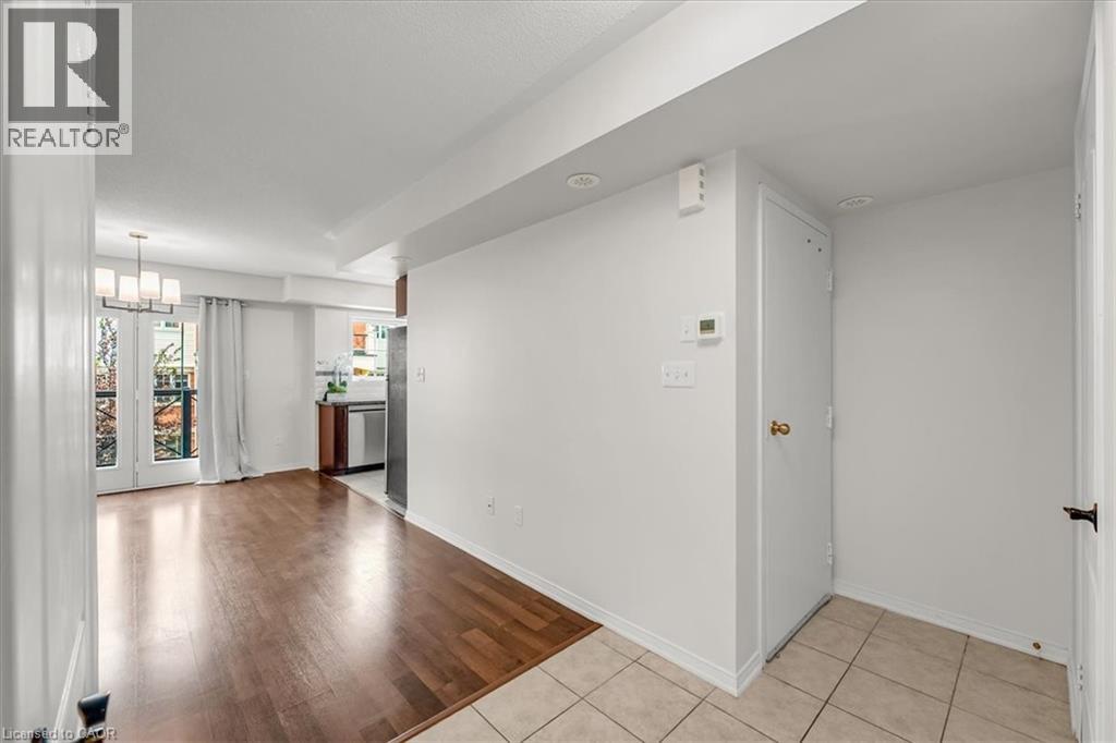 Photo 11 of 2468 Post Road Unit 14, Oakville ON