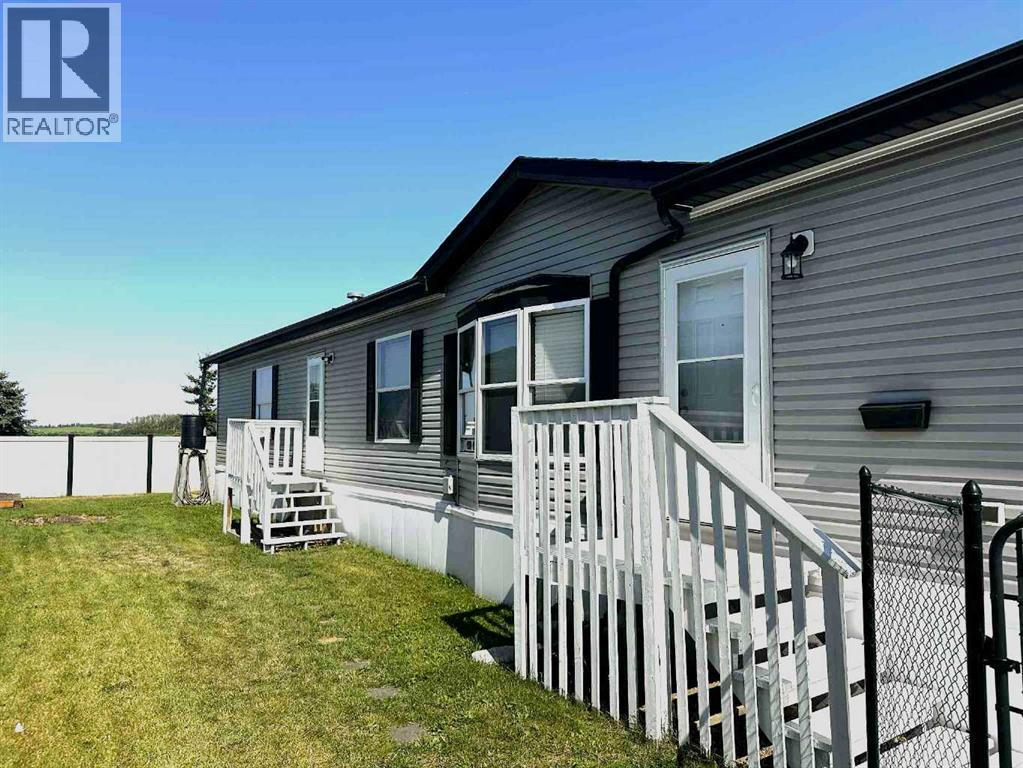 Photo 28 of 46 Mckay Place, Blackfalds AB