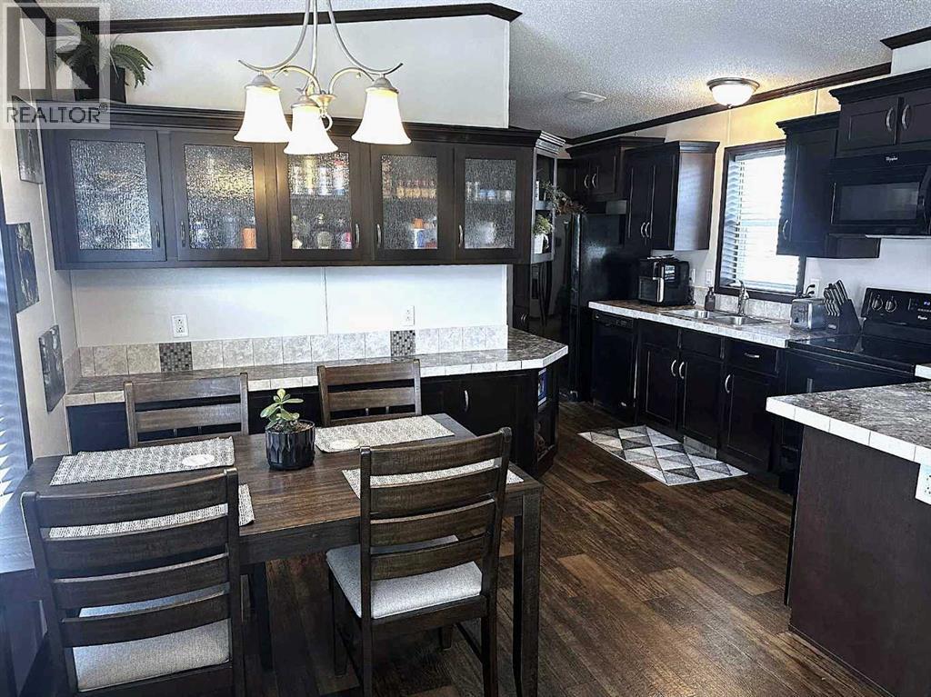 Photo 5 of 46 Mckay Place, Blackfalds AB