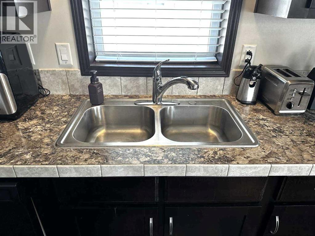 Photo 12 of 46 Mckay Place, Blackfalds AB