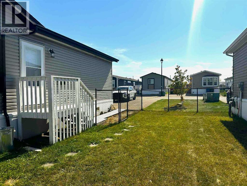 Photo 27 of 46 Mckay Place, Blackfalds AB