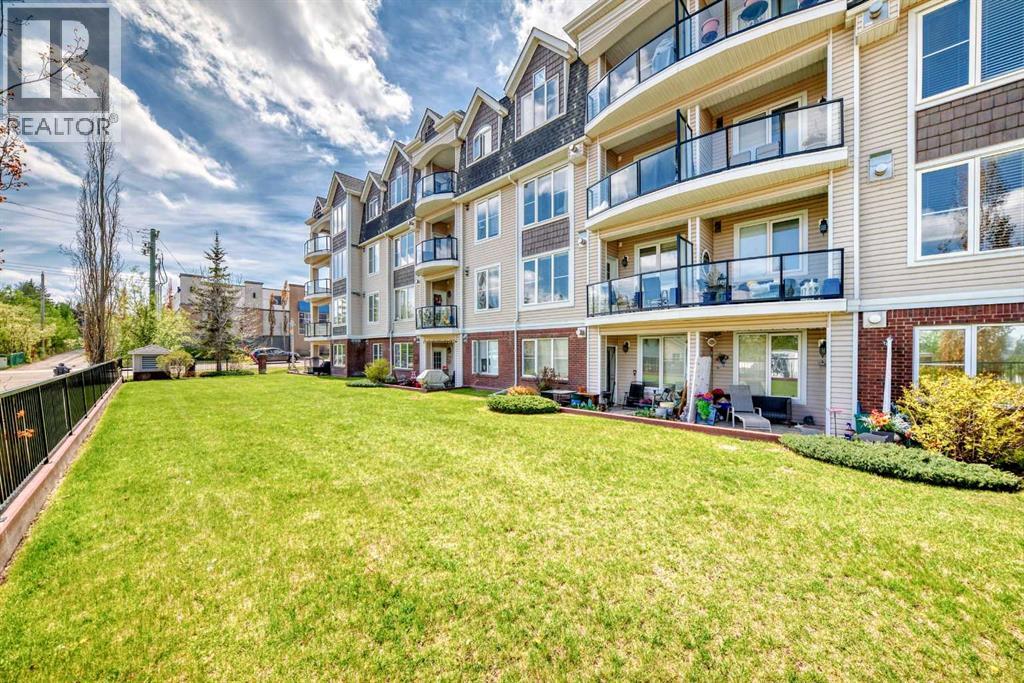 Photo 33 of 401 4707 50 Street, Sylvan Lake AB