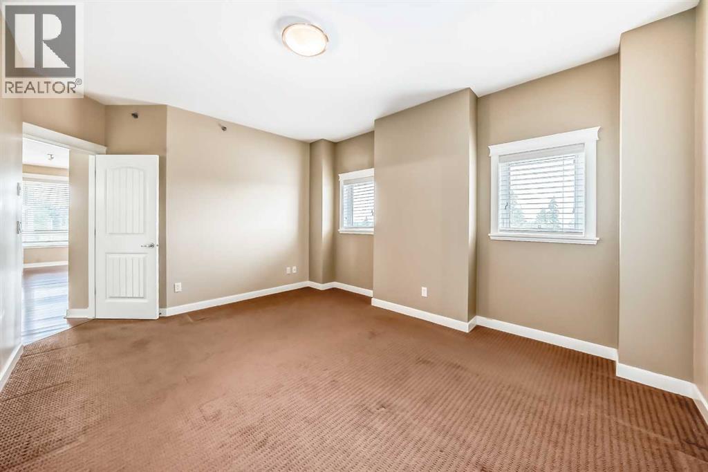 Photo 17 of 401 4707 50 Street, Sylvan Lake AB