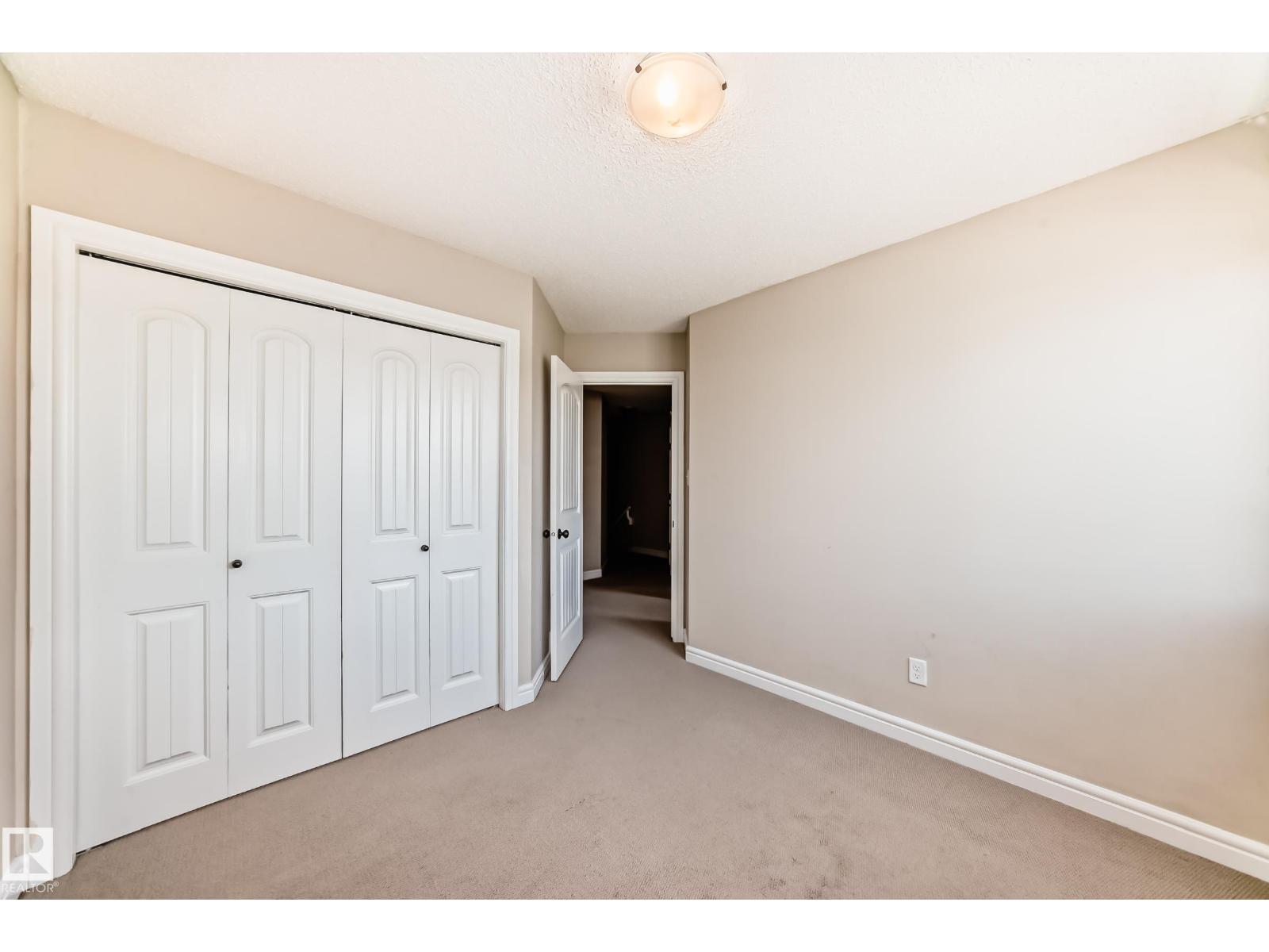Photo 23 of 1553 33 A St Nw Nw, Edmonton AB