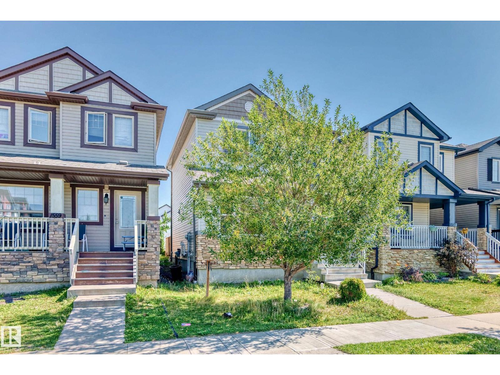 Photo 43 of 1553 33 A St Nw Nw, Edmonton AB