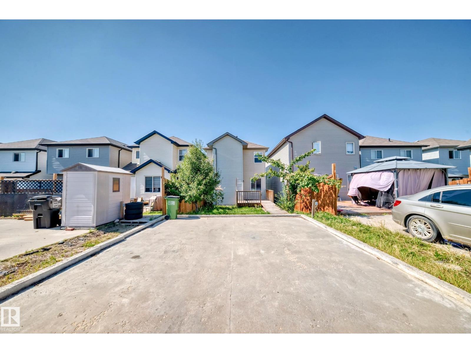 Photo 41 of 1553 33 A St Nw Nw, Edmonton AB