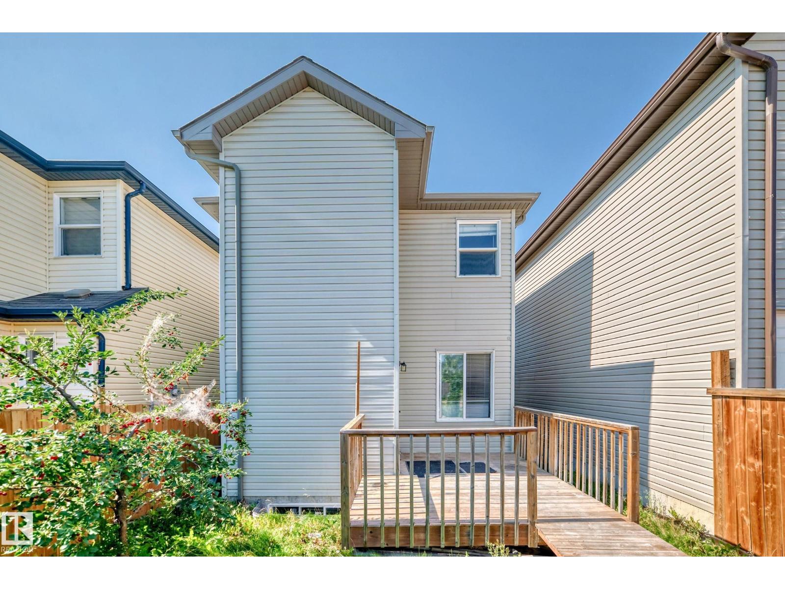 Photo 39 of 1553 33 A St Nw Nw, Edmonton AB