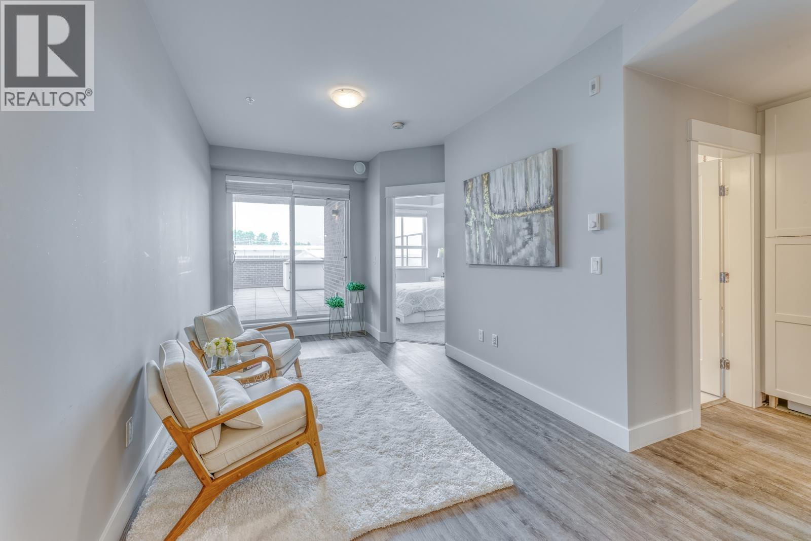 Photo 4 of 3304 2180 Kelly Avenue, Port Coquitlam BC