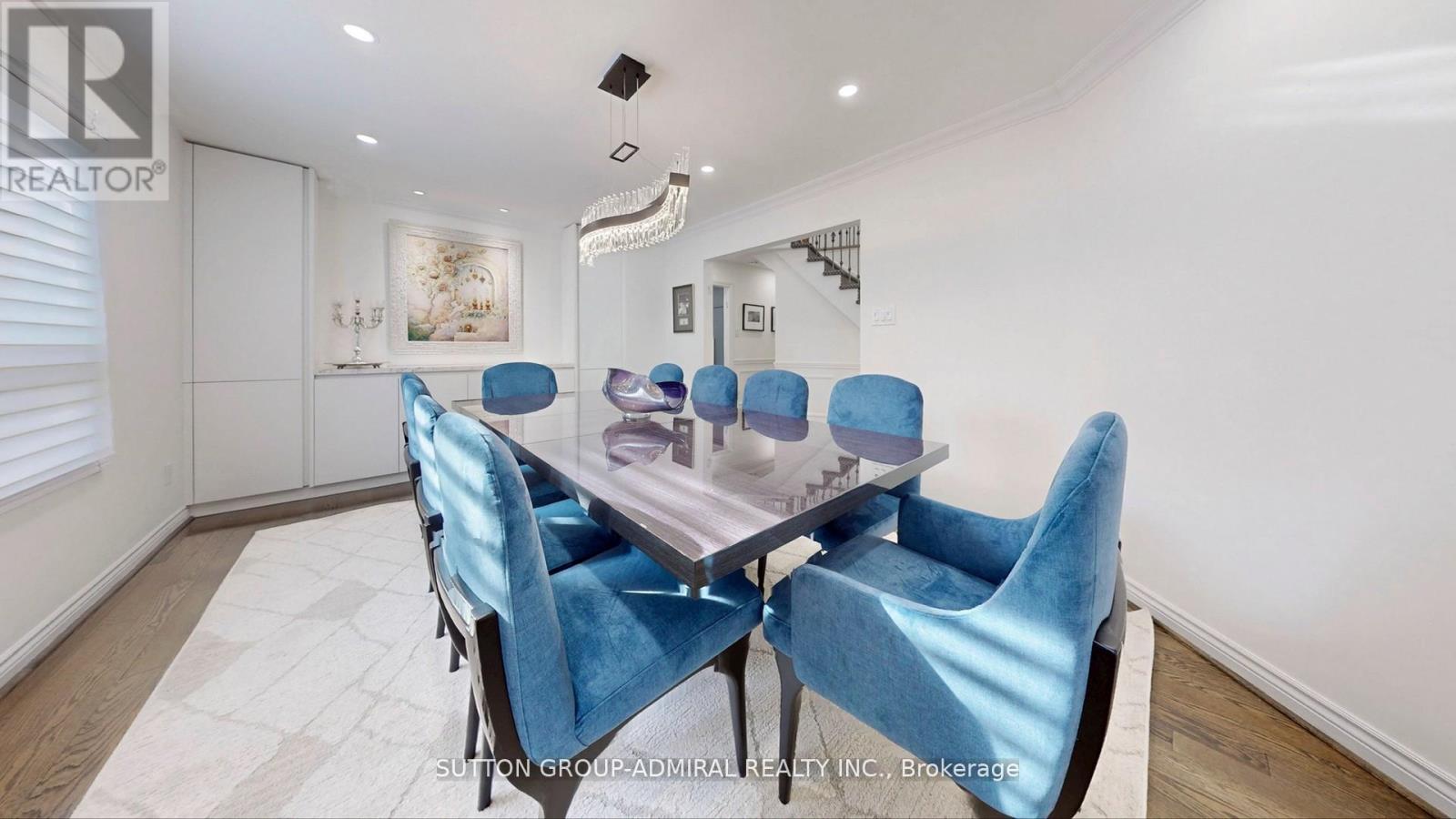 Photo 16 of 122 Edmund Seager Drive, Vaughan ON