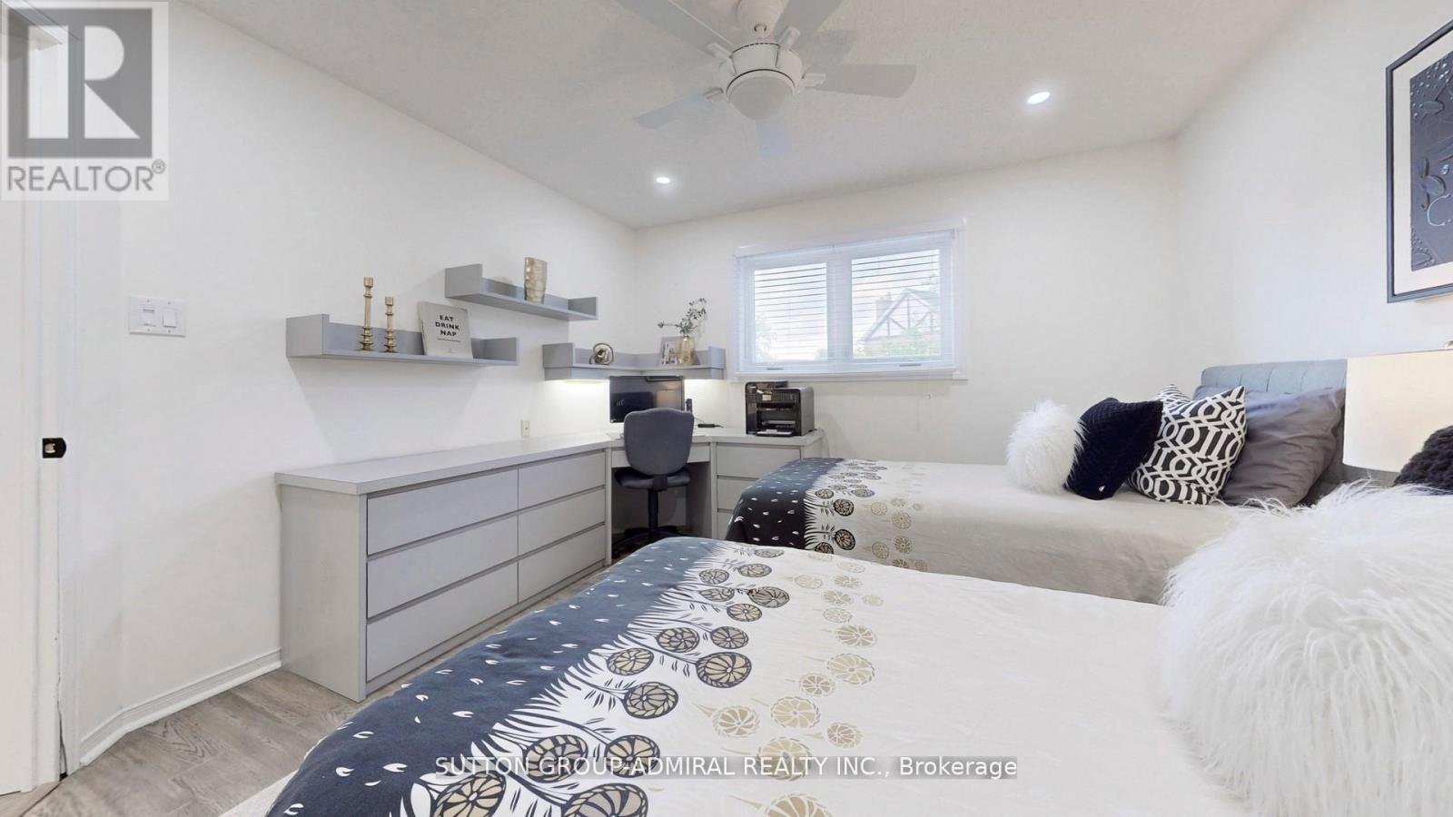 Photo 29 of 122 Edmund Seager Drive, Vaughan ON